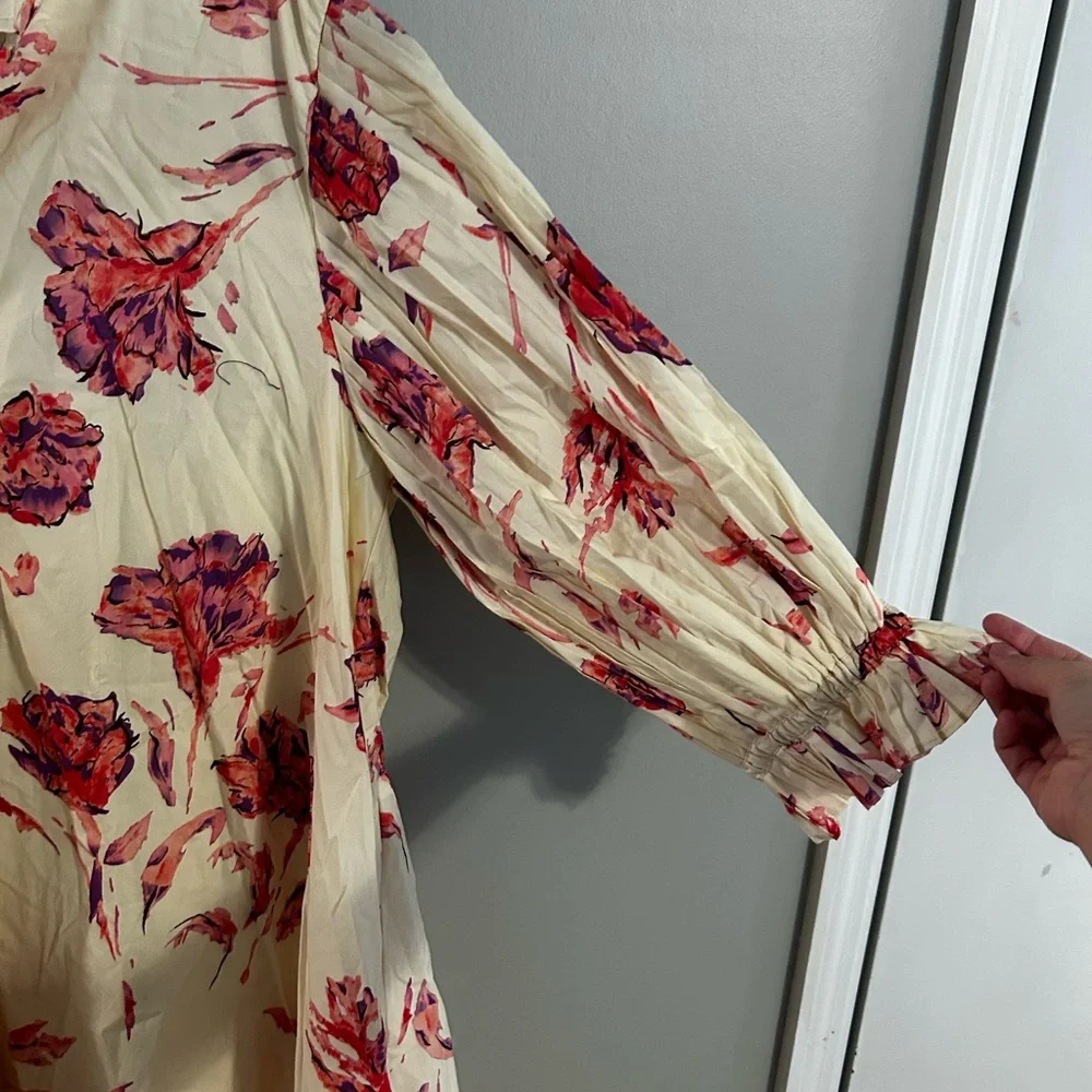 Entro Red Smocked Sundress with Notched Collar - Picture 4 of 6